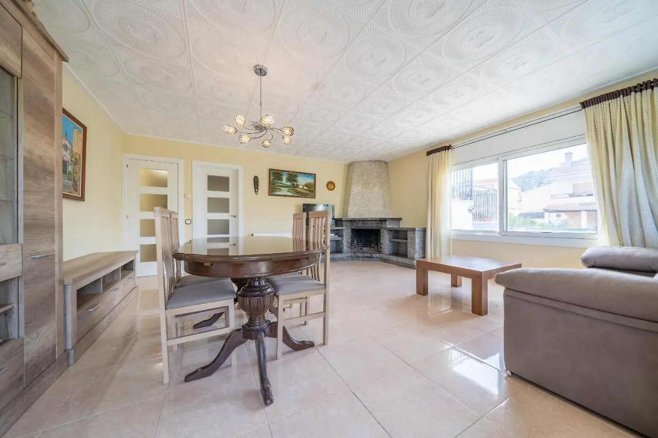 Apartment Homeholidaysrentals Dona - Costa Barcelona Pineda de Mar