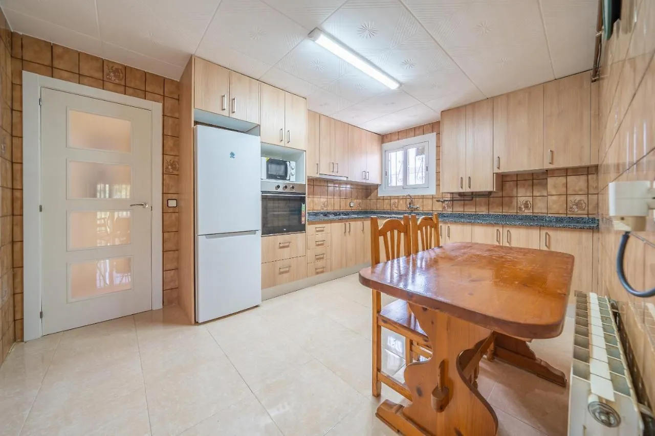 Homeholidaysrentals Dona - Costa Barcelona Pineda de Mar