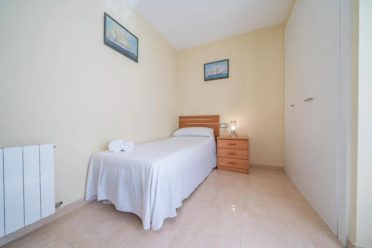 Homeholidaysrentals Dona - Costa Barcelona Pineda de Mar
